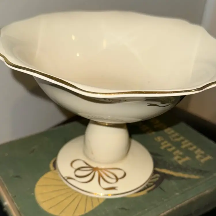 Teleflora Ivory Compote Candy Dish with Gold Bows and Trim
