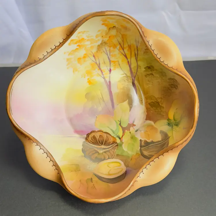 #1328 Hand Painted Vintage Nippon Nut Bowl Scalloped Fluted 2handles Morimura Bros.
