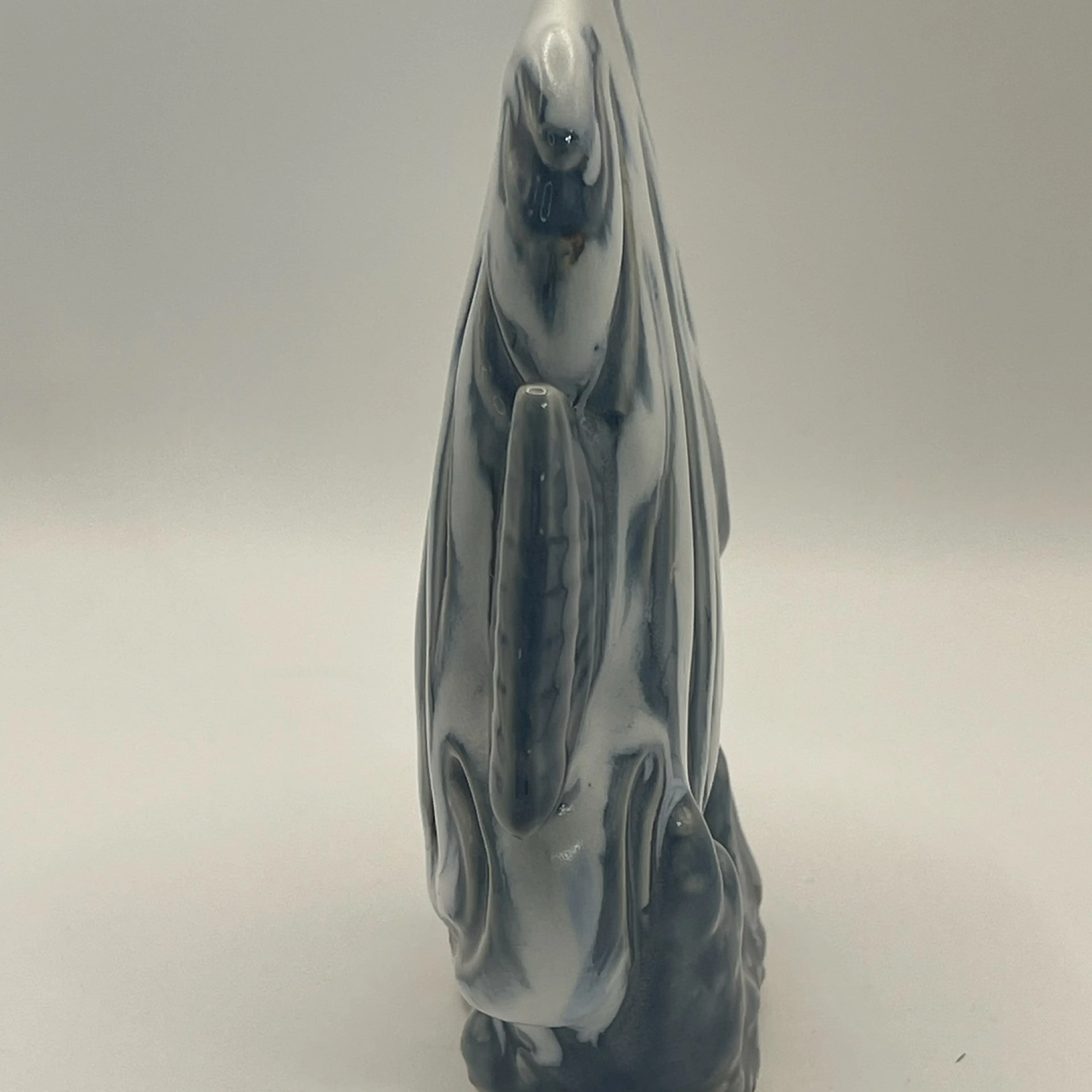 Image 4 of 7