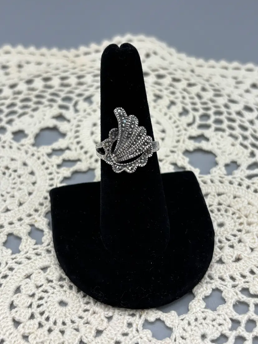 Sterling Marcasite Onyx ring
