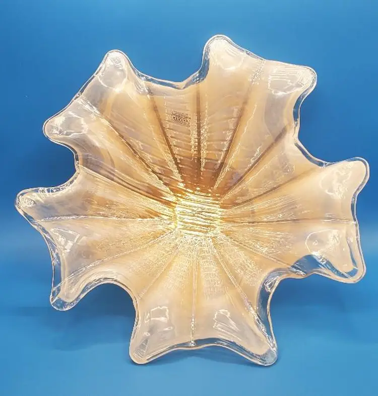 Vetro Esguito Flower Shaped Centerpiece Bowl Made in Italy