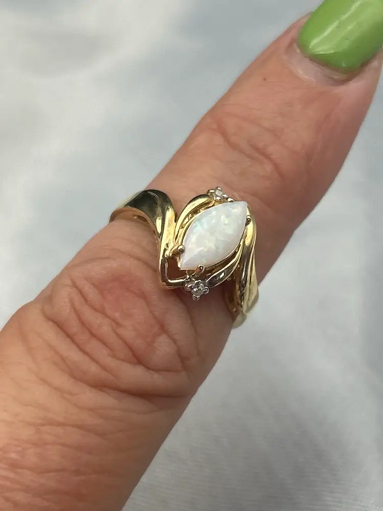 Vintage 10K Yellow Gold Marquise Opal Ring with Diamond Accents – Size 5