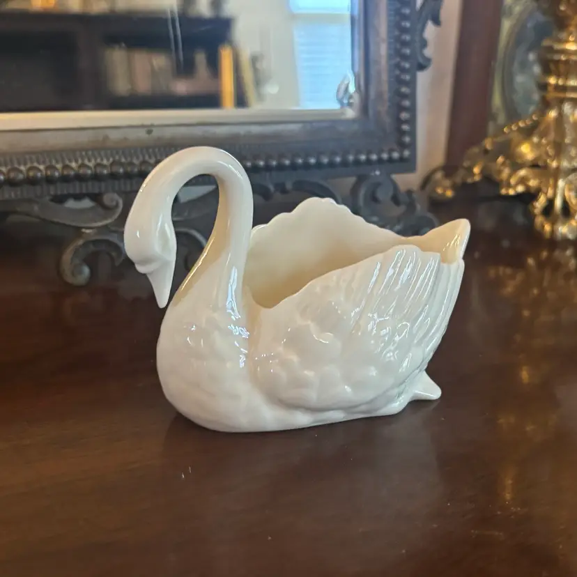 🐇Vintage Lenox Porcelain Swan Figurine Dish