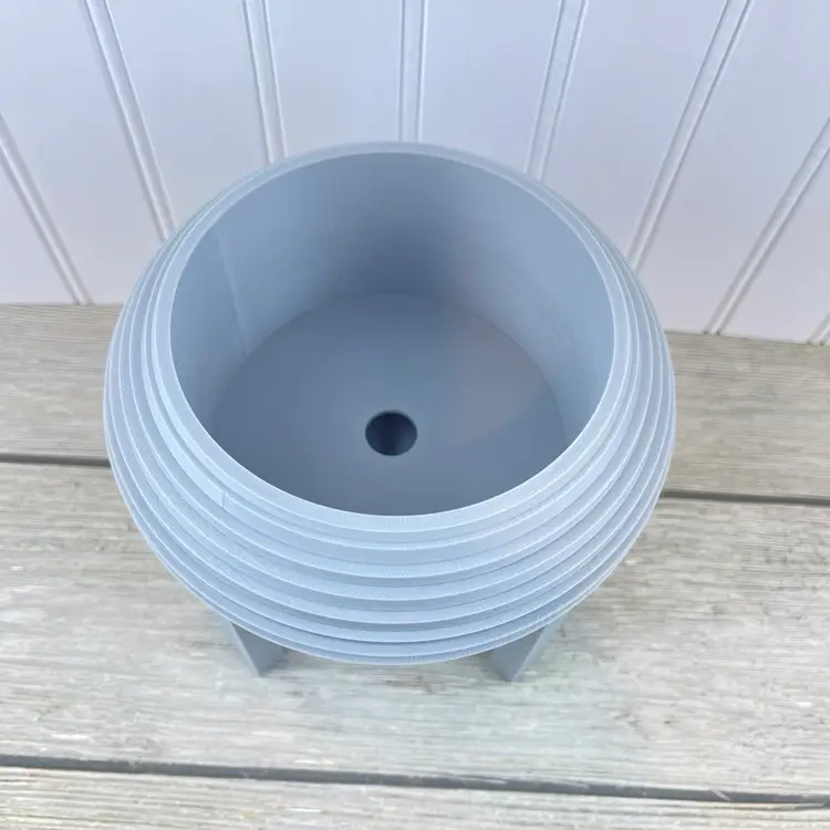 The Frons Planter, Flower Pot