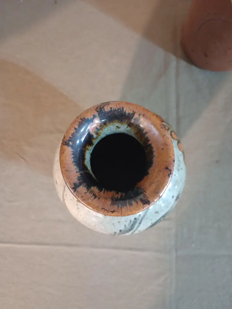 Pottery Vase Hummingbird