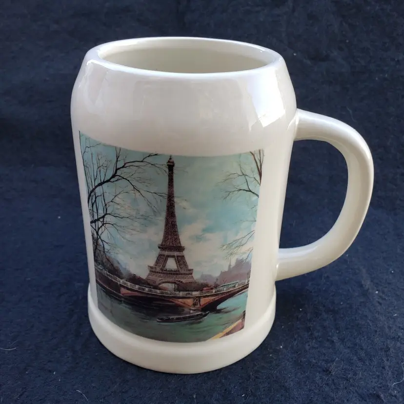 Artertre Paris France Souvenir Tanquared Eiffel Tower Porcelain 5⅜" Tall