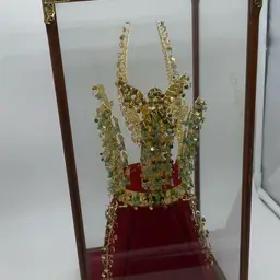 #1828 24k gold-plated replica of the Korean National Treasure No. 188, Chunma Chong Gold Crown.