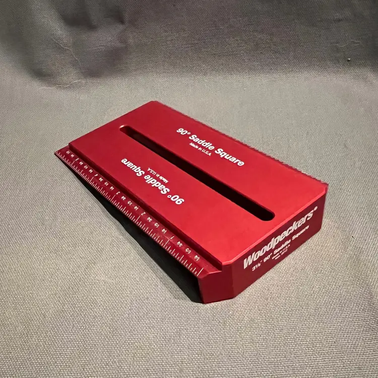 Woodpeckers 90 Degree Saddle Square 3.5”