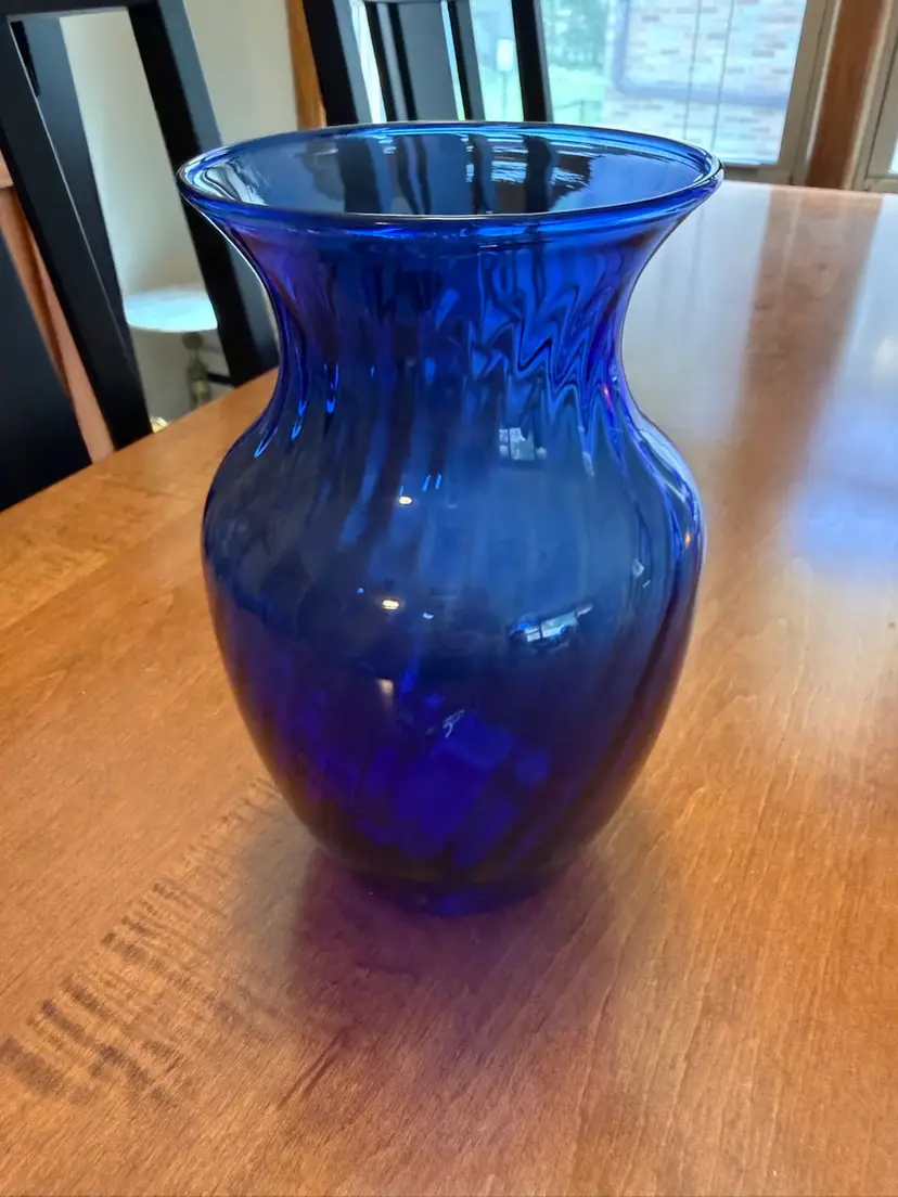 Indiana Glass Cobalt Blue Vase
