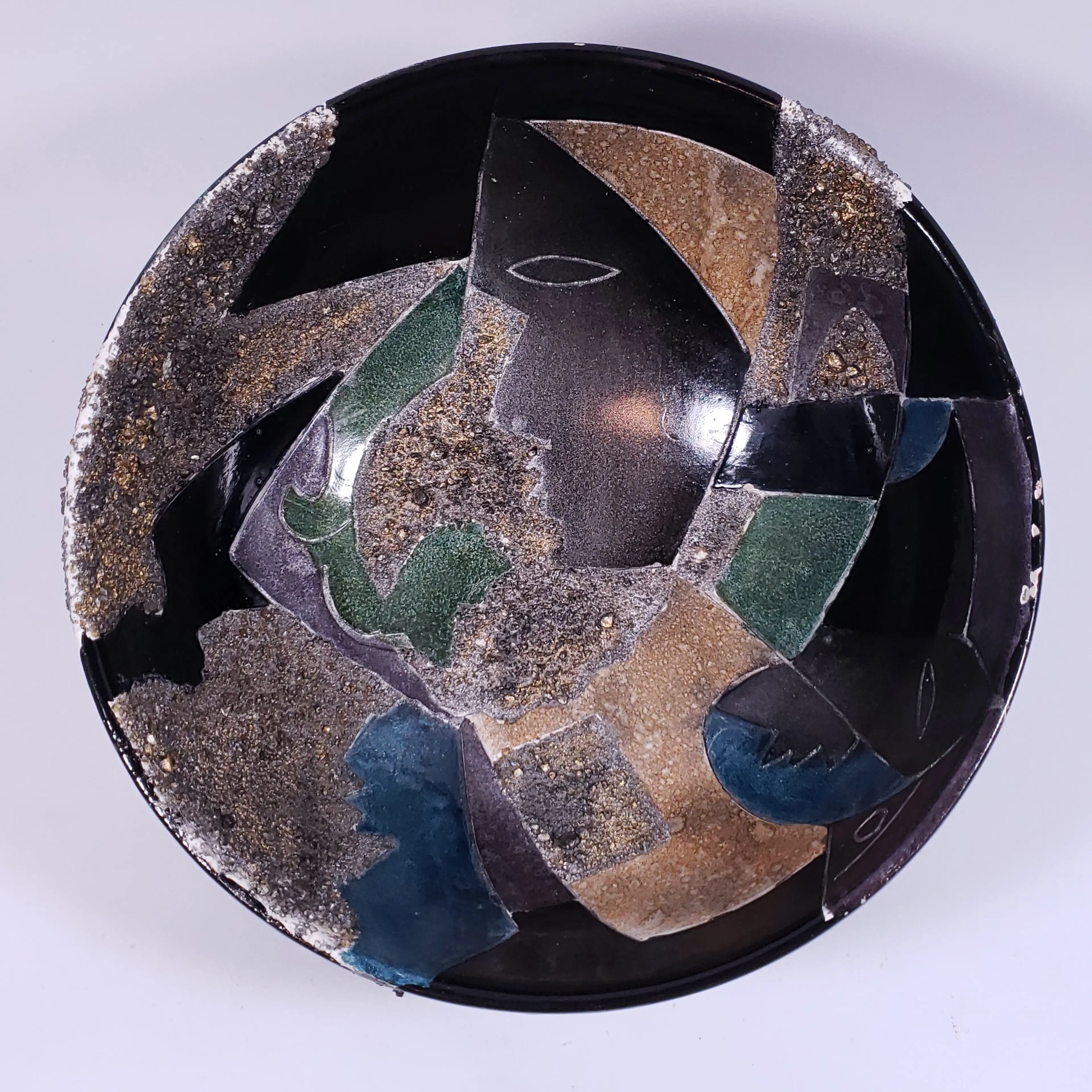 Image 2 of 24