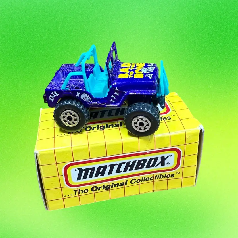'93 MATCHBOX Purple Jeep Wrangler 4x4 BAD TO THE BONE w/ Box