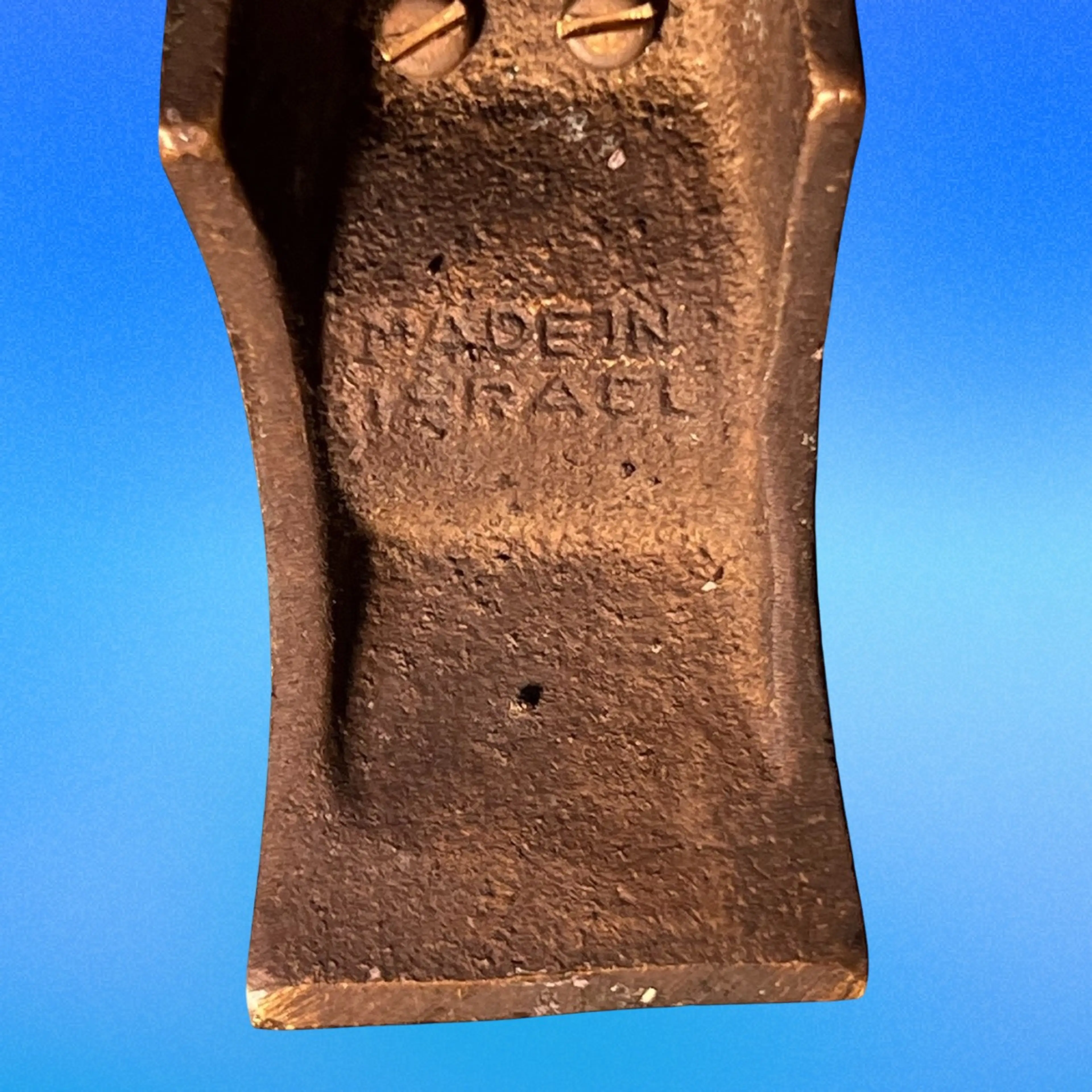 Image 4 of 4