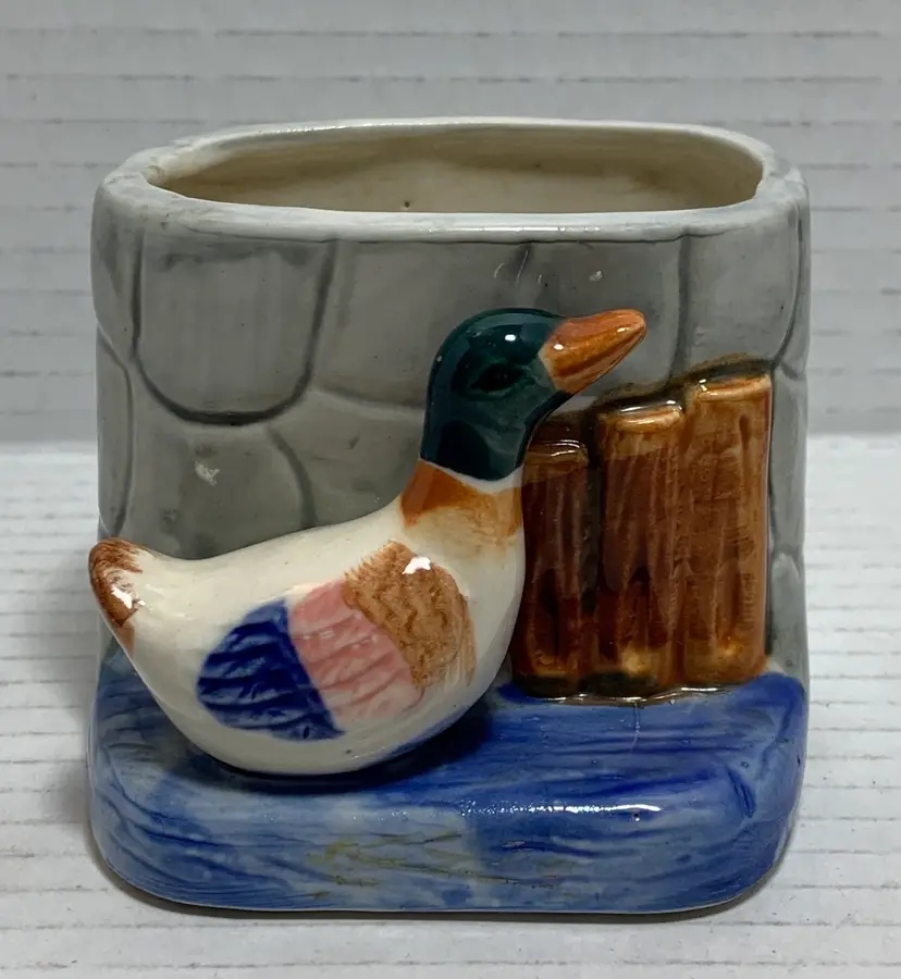 VTG Duck Small Planter. Japan. Hand Painted