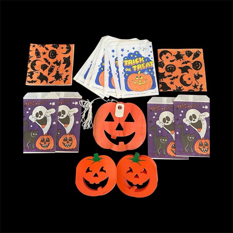 LOT Of Vintage Halloween!!