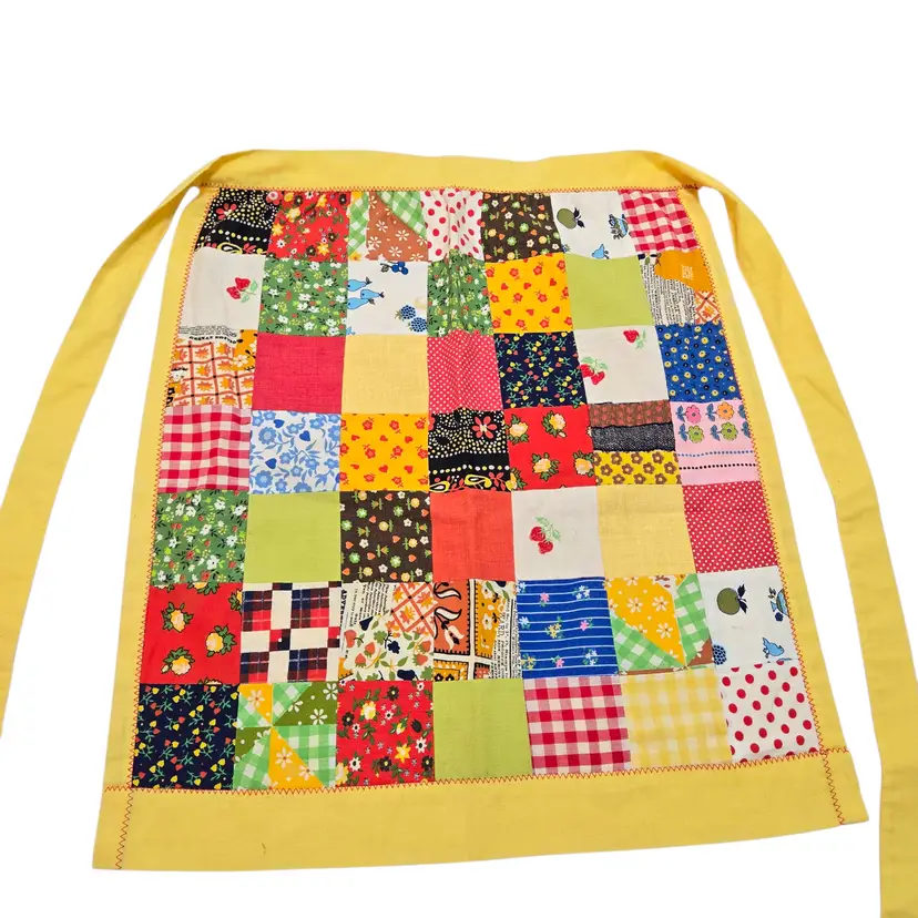 Vtg MCM Quilted Multi Color Apron