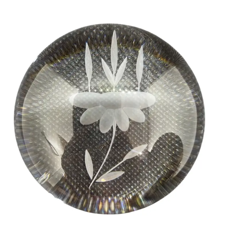 Vintage Princess House Etched Flower Paperweight