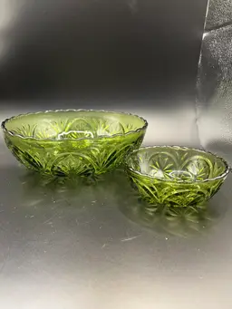 1 Large Green Bowl With One Small Bowl Green Glass