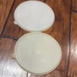 2 Tupperware Round 8 In Replacement Lids