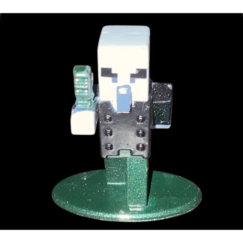 #09- Minecraft New Old Stock Diecast Metal Collector Figurine As Pictured
