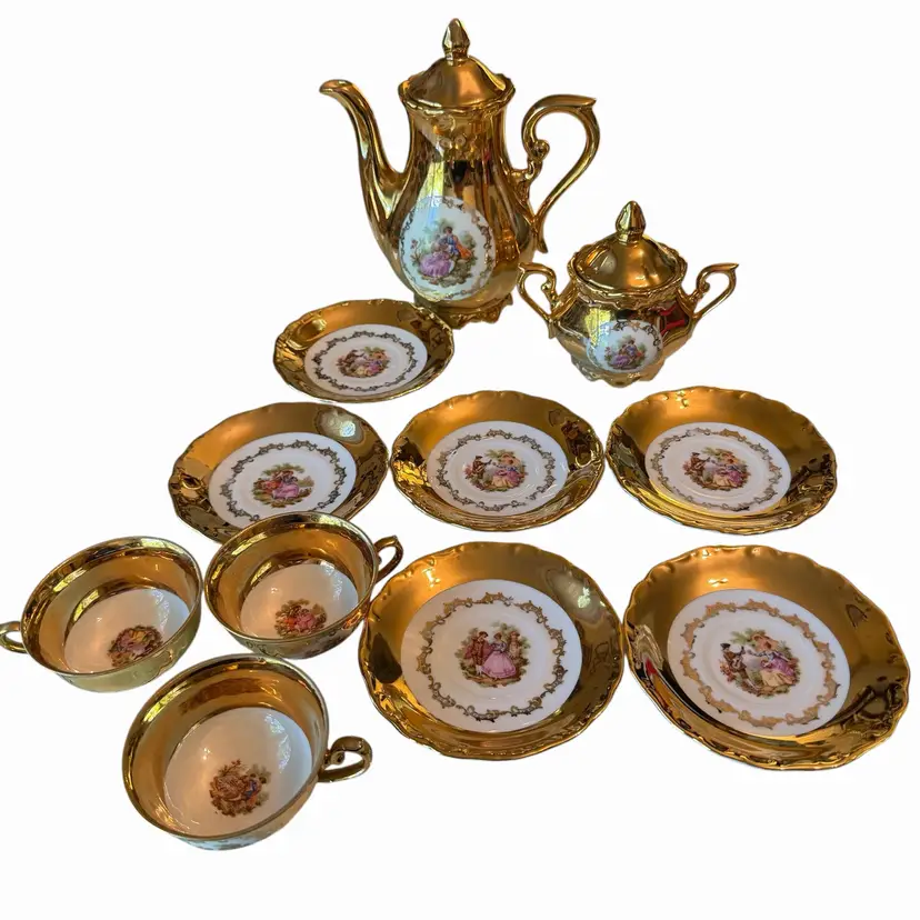 This exquisite tea set is a vintage Roseport Bavaria porcelain collection from Germany, likely dating to the mid-20th century