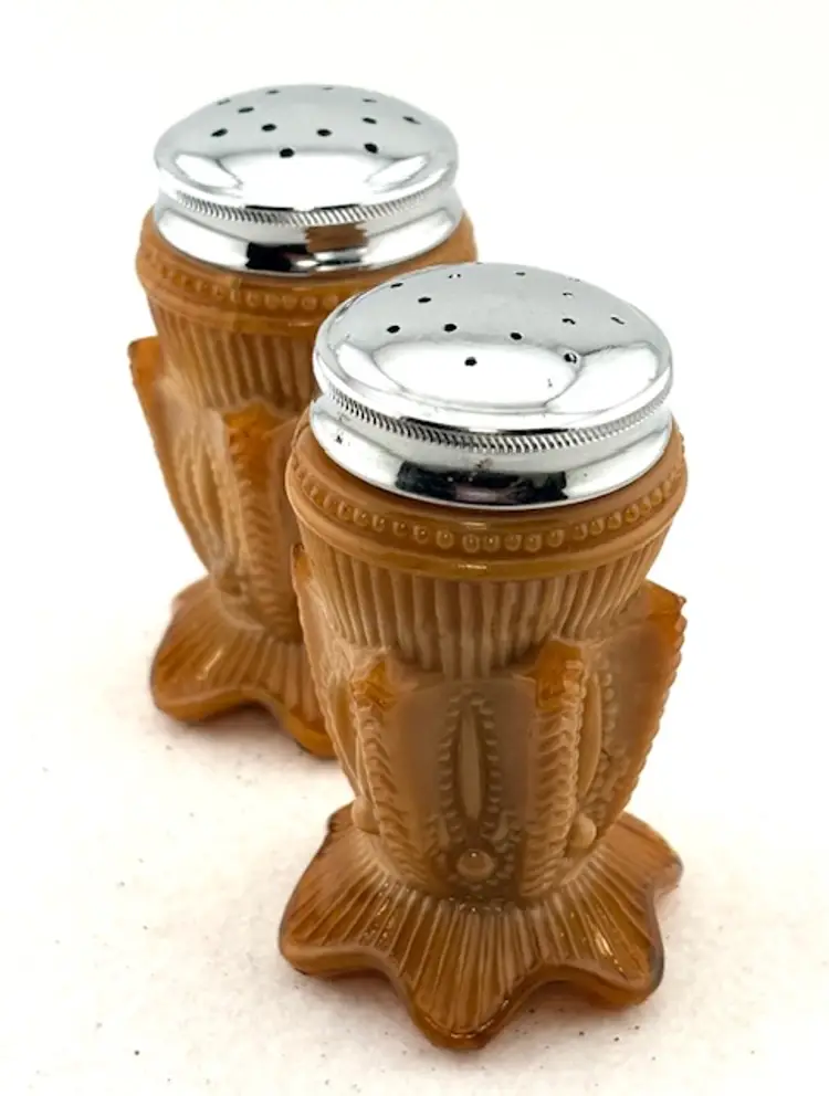Vintage Greentown/St. Clair Chocolate/Caramel Glass Salt & Pepper Shakers 3" tall x 2" wide