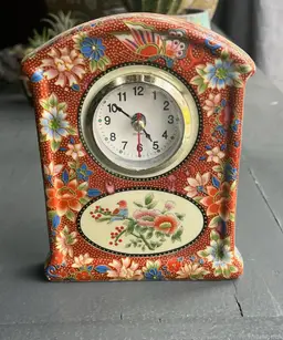 Chinese Porcelain Clock 5 3/4"x4"x1"