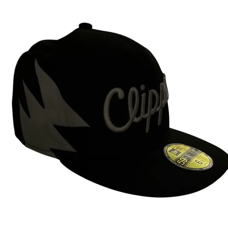 New LA Clippers New Era 2021/22 City Edition Official 59FIFTY Fitted Hat - Black/White