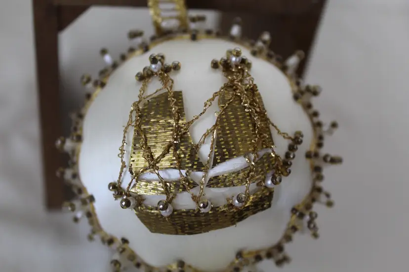 Cracker Box Inc Vintage Beaded Christmas Ornament Winter Wind (White And Gold)