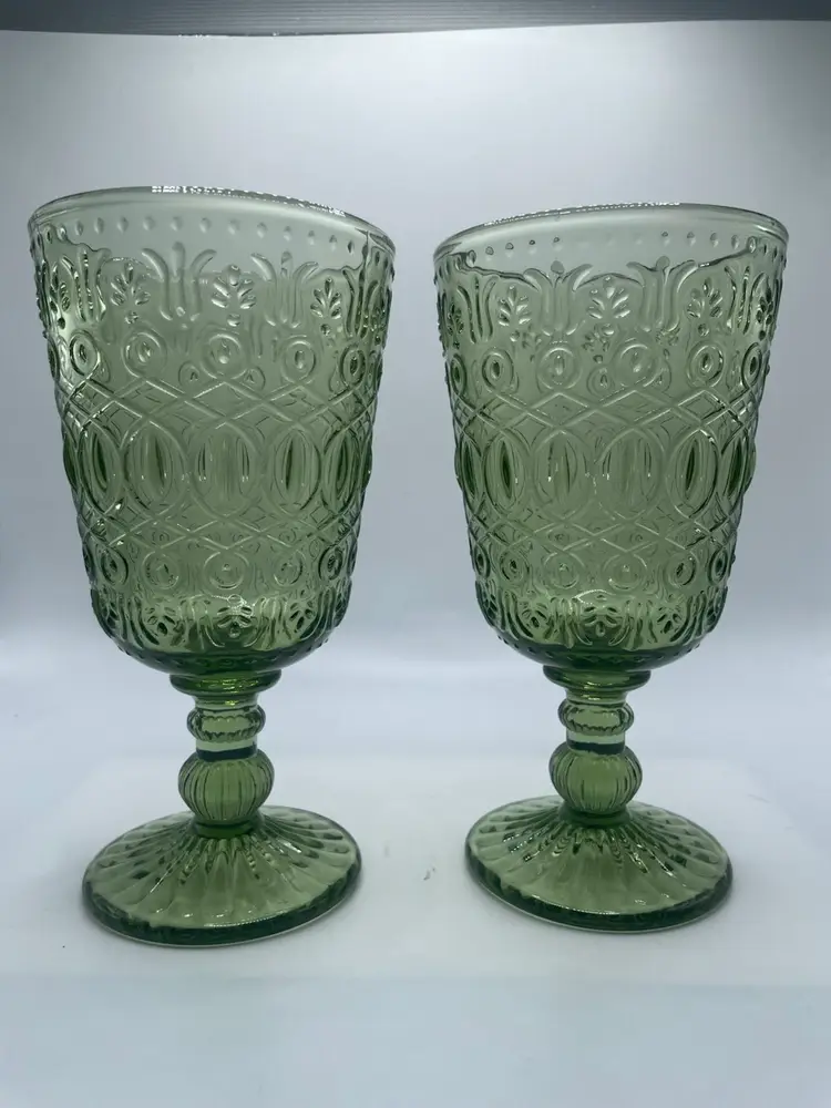 Vintage Style Wine Glasses 11 Oz Green Set Of Two