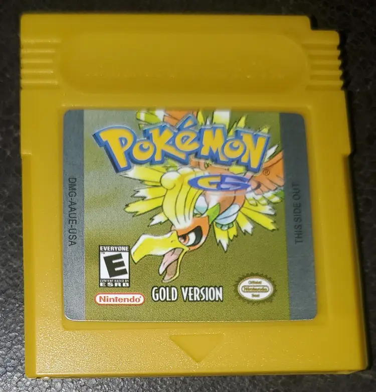 Pokemon Gold GBC Video Game Cartridge Nintendo Game Boy Color