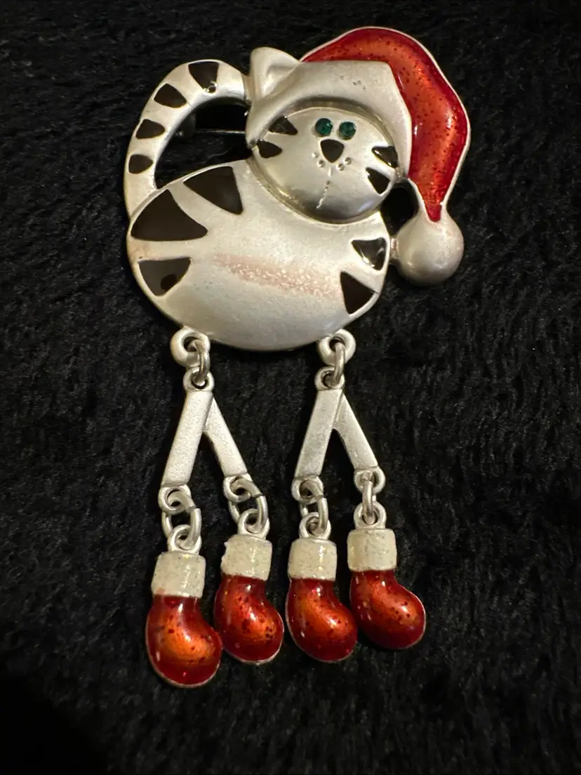 Santa Cat Silver Enamel Modern Christmas Brooch Pin Articulated 3” Marked “NR”