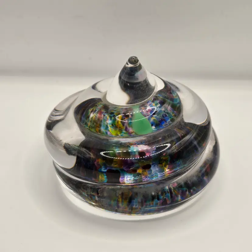 Konstglass Sweden  4" x 3.35" Made in the 1970s