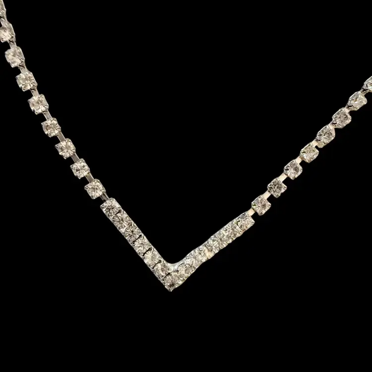 Vintage Rhinestone Fold Over Clasp Marked NY 18”