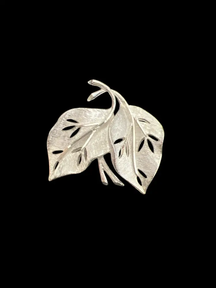 Vintage BSK Double Leaves Cut Silver tone 1950’s Brooch #ofc-2