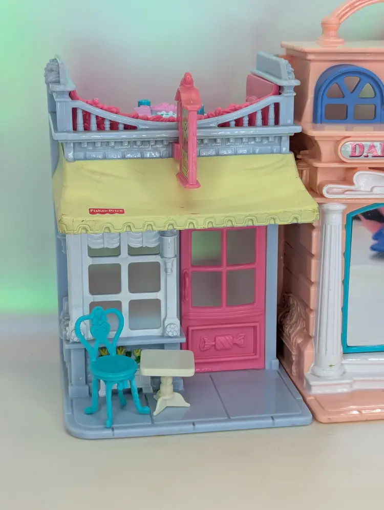 Fisher Price Loving Family Dance Studio Candy Shop Doll House 2001 Mattel Carry-Along Sweet Streets Miniatures Vintage 2000s Collectible toy