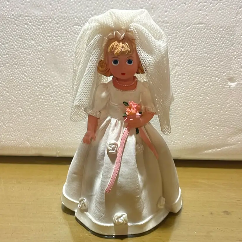 Madame Alexander Figure “bride”