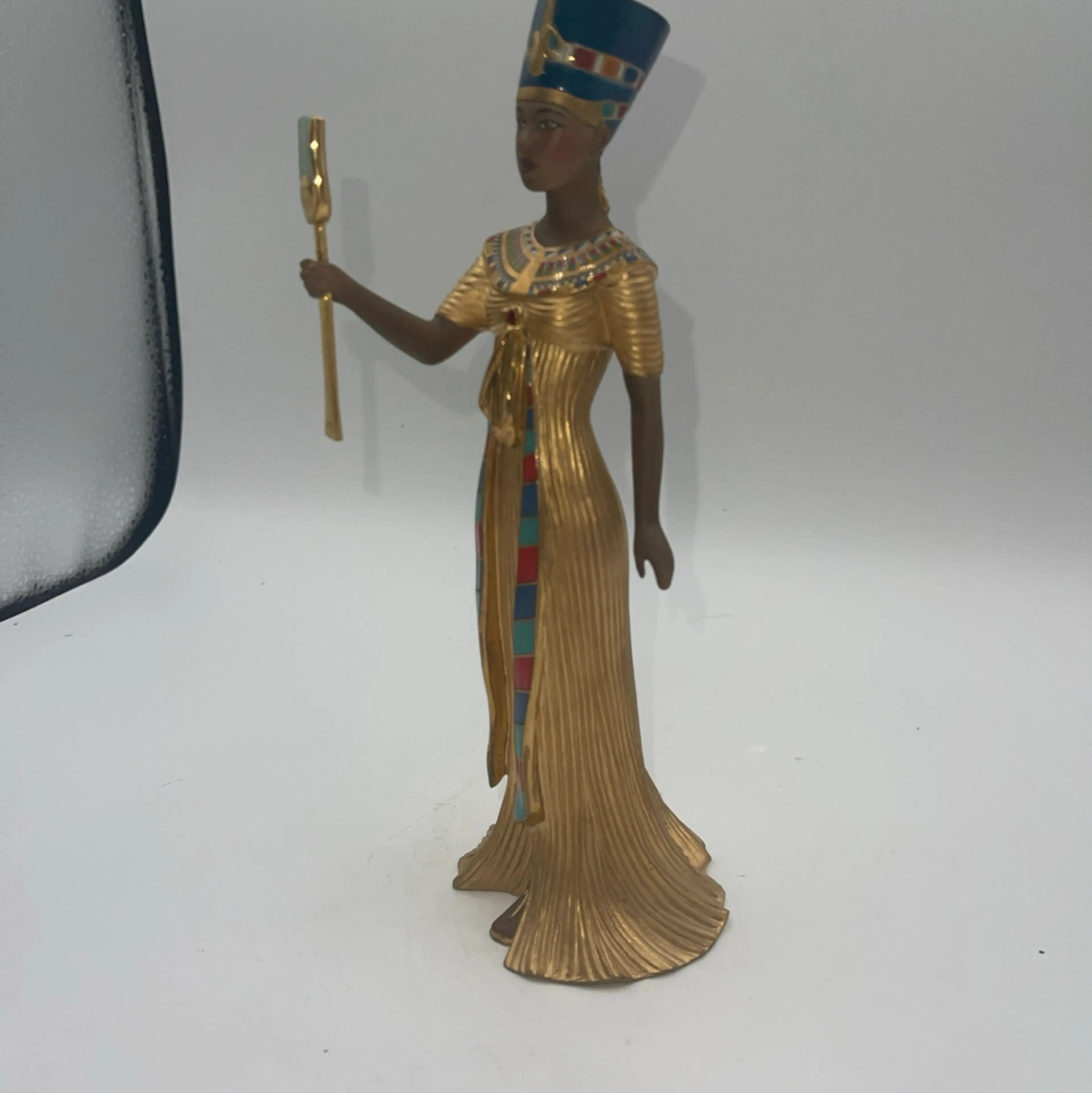 Image 3 of 9