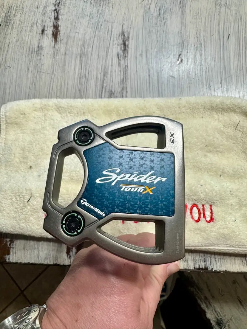 Spider Tour X, LA Golf Shaft