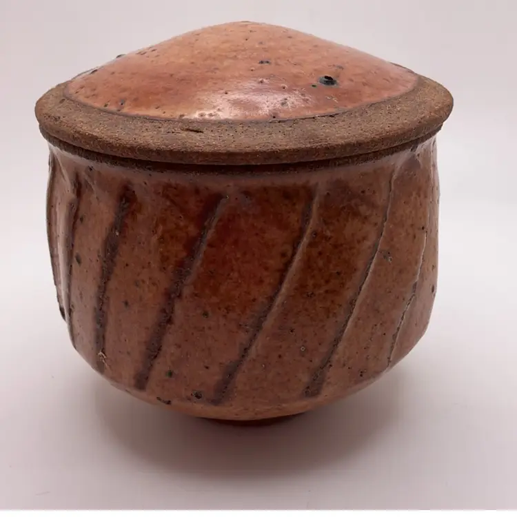 POW2 VTG Studio Pottery Trinket Box 4” x 3.5” Artisan Made