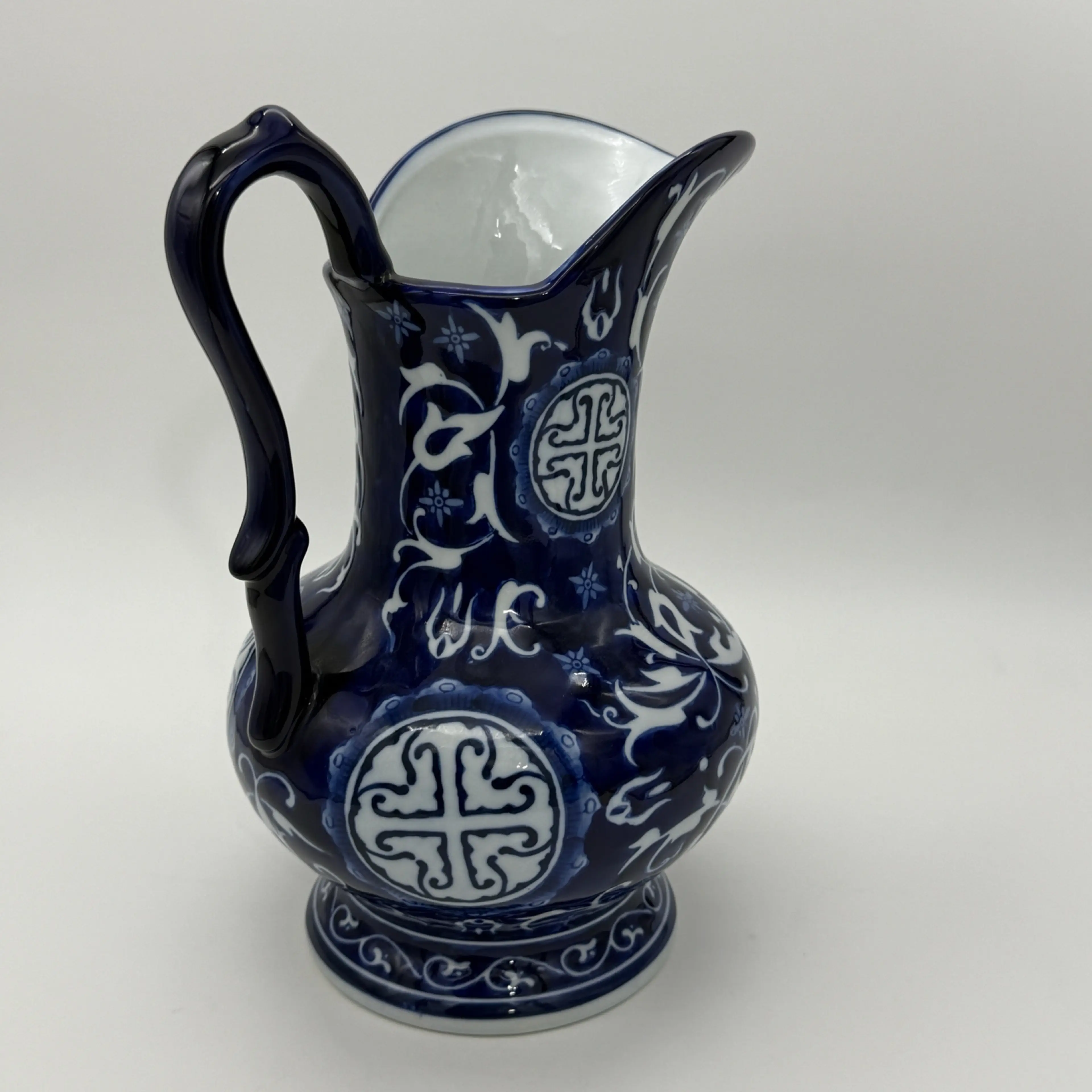Image 4 of 11