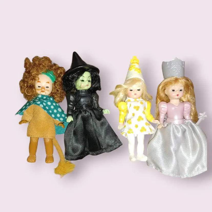 Madame Alexander "Wizard of Oz" Lot of 4 Dolls Munchkin Witches Lion Munchin