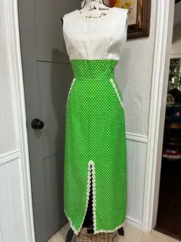 Vintage 1970’s Lounge Craft Green & White Polka Dot Dress