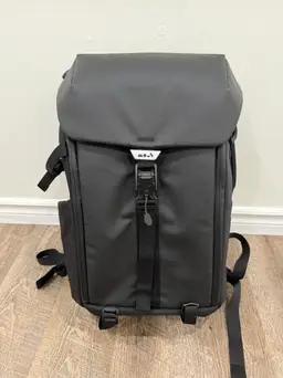 MOUS Extreme Commuter backpack