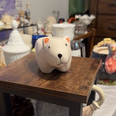 Niknax · Dog Planter
