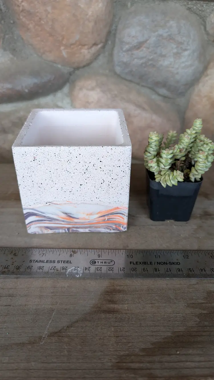 Jesmonite Pot - DUAL Pinky Purple - MD Square