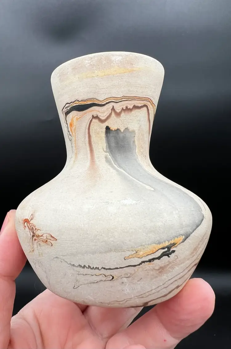 017. Vintage Nemadji Pottery Hand Made Clay Swirl Bud Vase 3.5" Tall