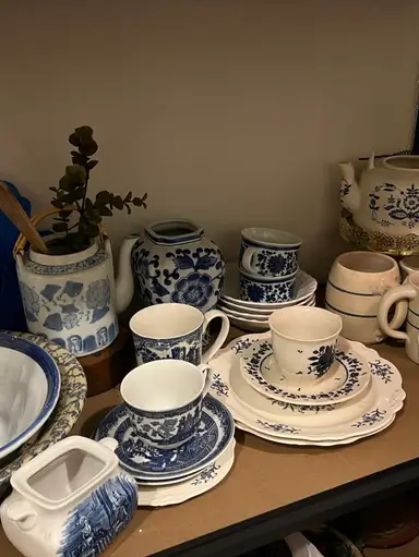 MOVING SALE!! $5 Starts On ALL Medium And Small Items 