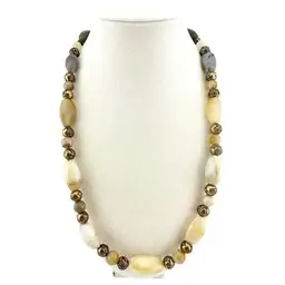 Vintage Agate Carnelian Tumbled Faceted Brass Rosette Beaded 22” Necklace