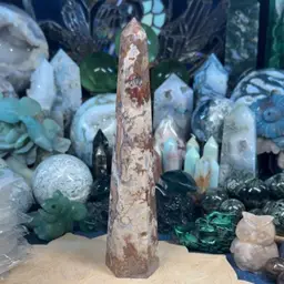 Chalcedony Tapered Tower 8”