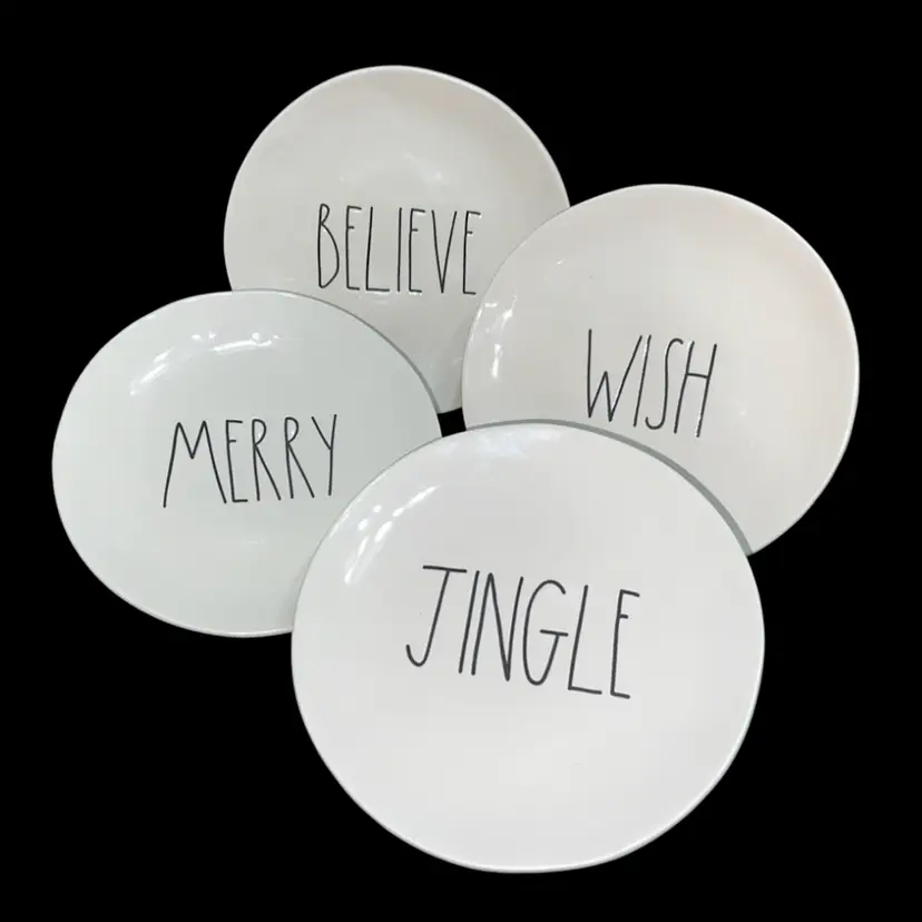 MARKDOWN! Rae Dunn Magenta Artisan Merry Jingle Believe Wish Plates Christmas Set of 4 ~8” Diameter Each
